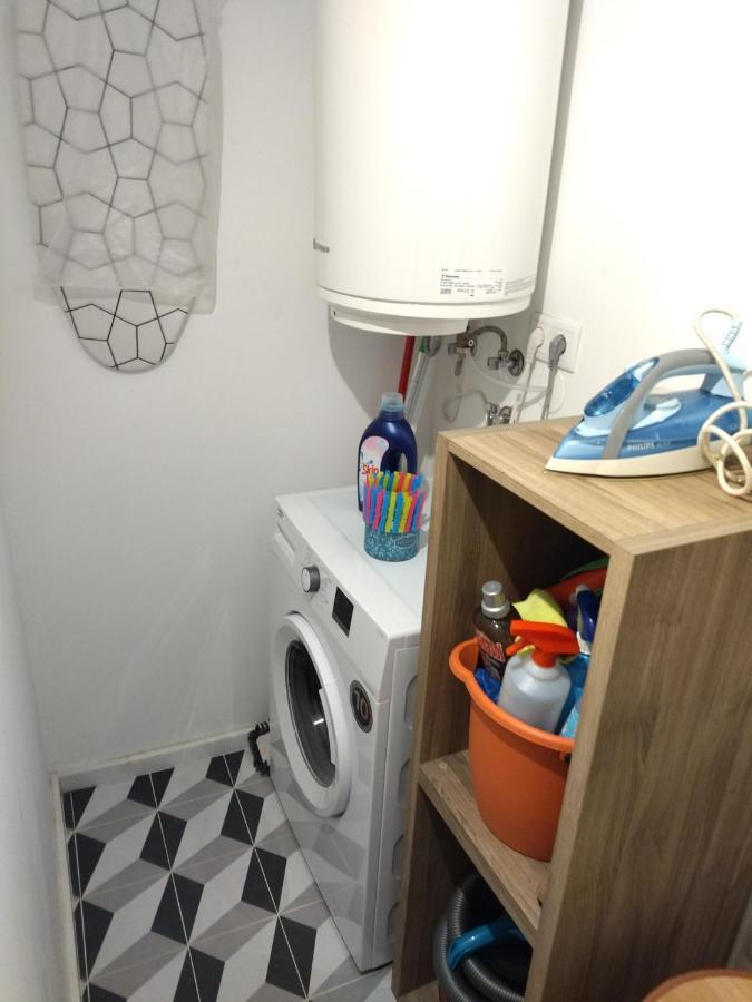 Santa Catarina Patio Apartment - With Washer Machine Porto Exterior photo